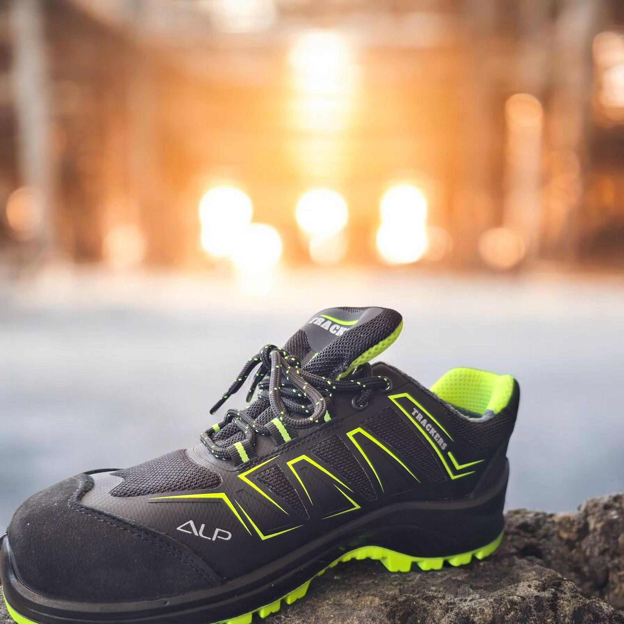 TRACKERS ALP Ç.BURUN AYAKKABI S1 NO:44